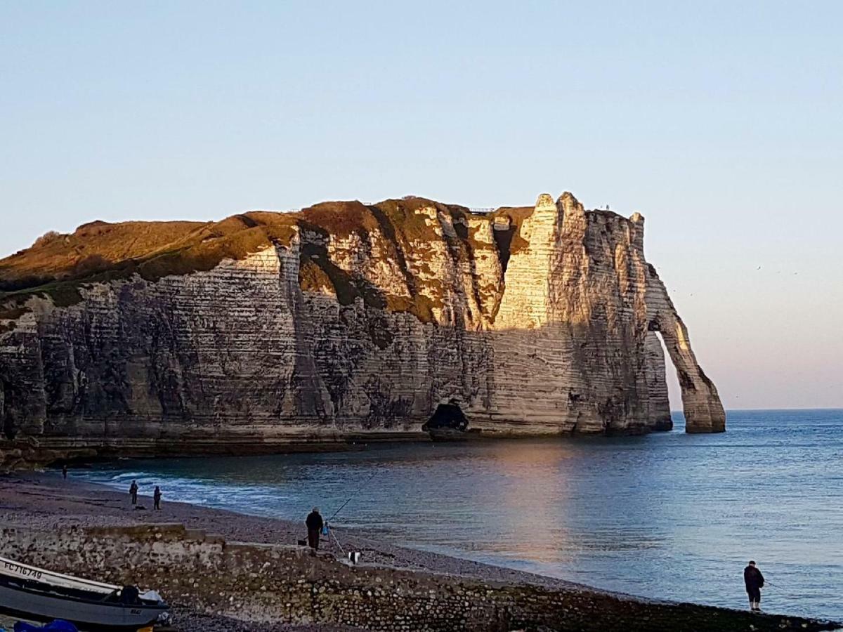 Comme Un Poisson Dans L'Eau Étretat Exterior foto