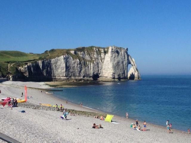Comme Un Poisson Dans L'Eau Étretat Exterior foto